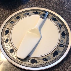 Mikasa Arabella Cake Plate and Server